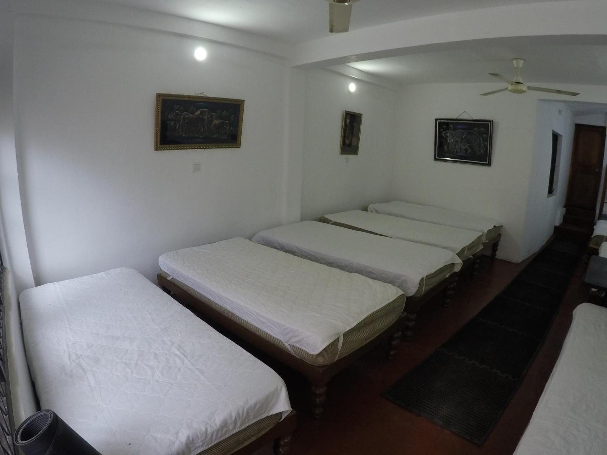 Hotel Sunray Kandy Buitenkant foto