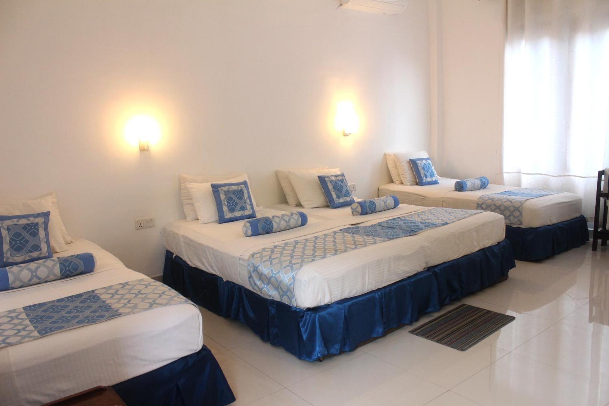 Hotel Sunray Kandy Buitenkant foto