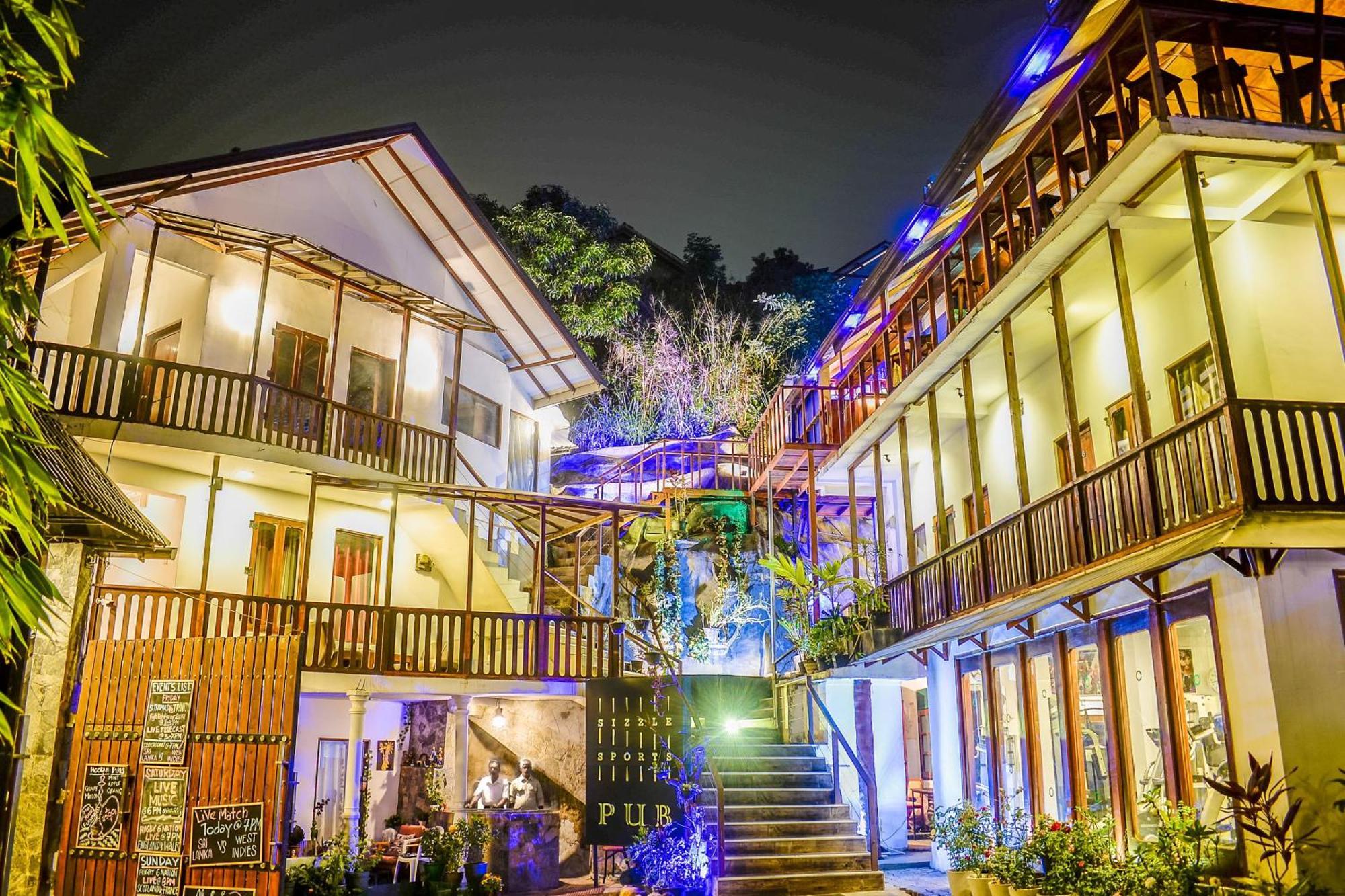 Hotel Sunray Kandy Buitenkant foto