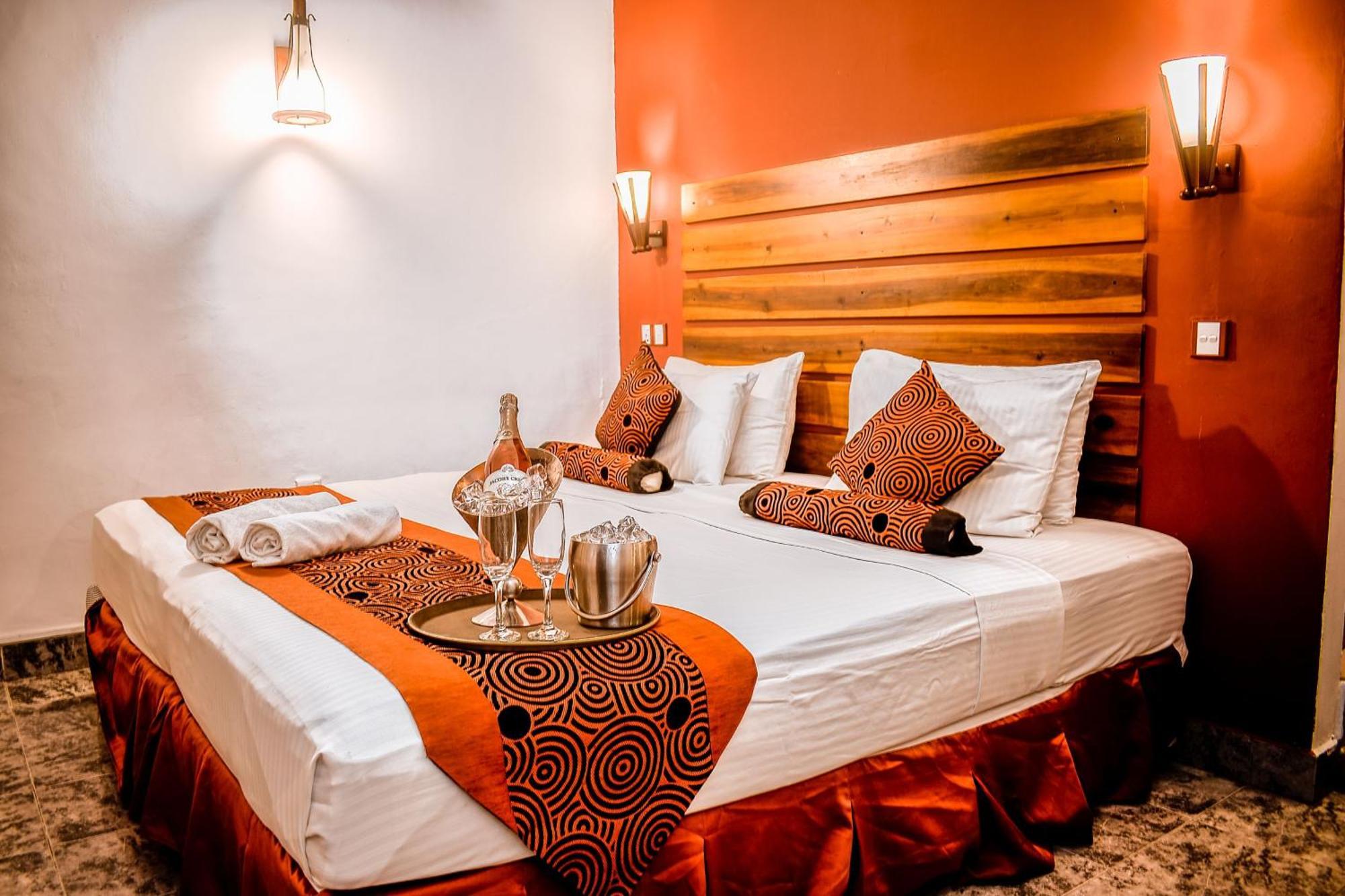 Hotel Sunray Kandy Buitenkant foto